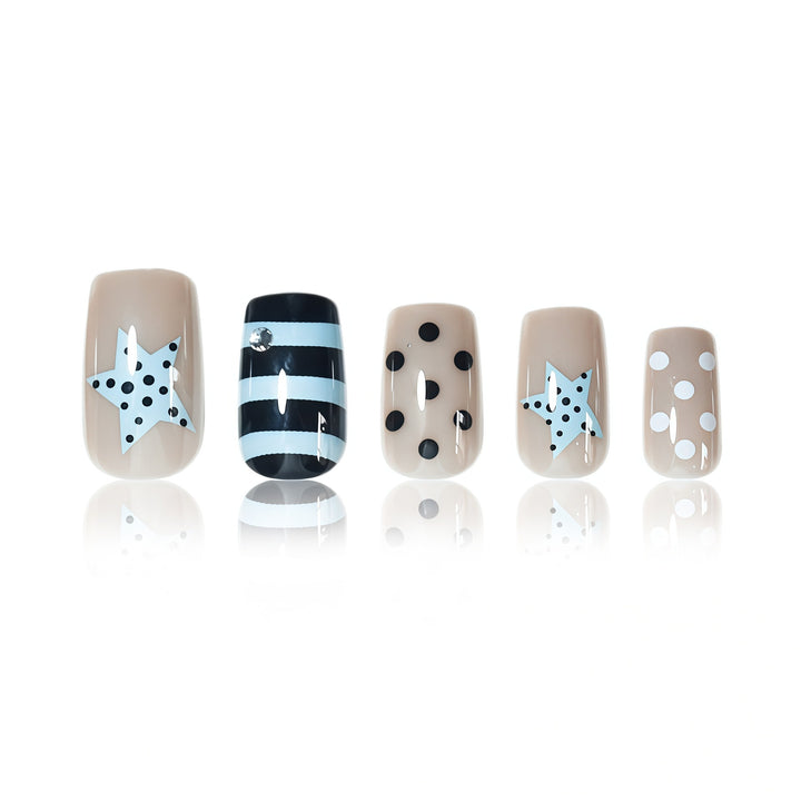 Artistic Press-On Nail Design Bowlift
