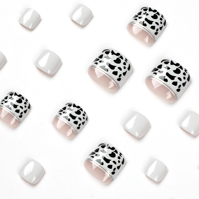 Luxury Toenail Art with Trendy Leopard Pattern Bowlift