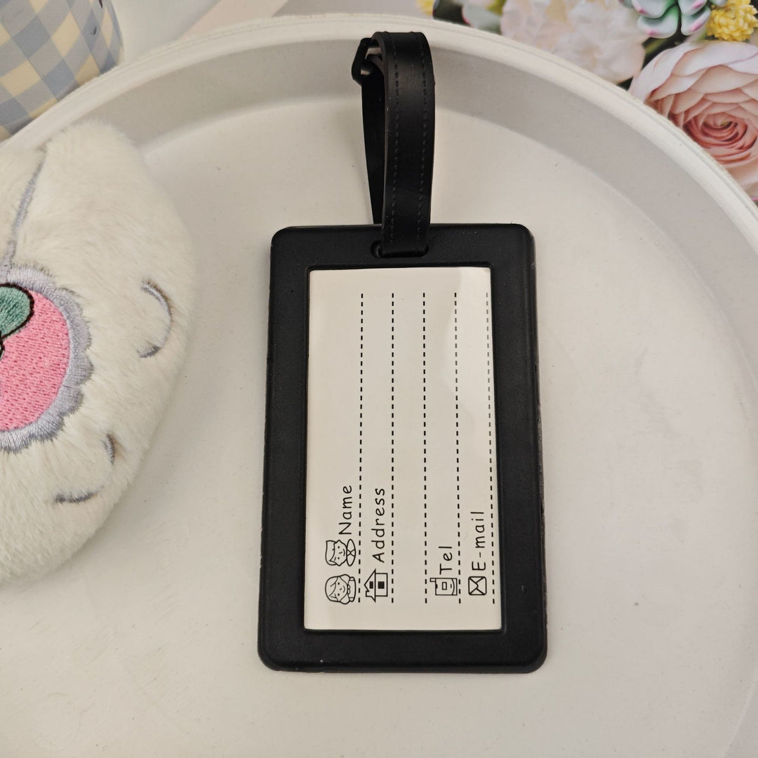 Unisex Luggage Tag in unique Bowlift design