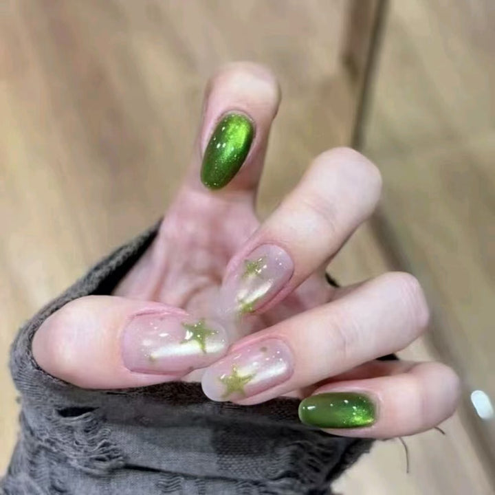 Stylish Press-On Nail Wraps Bowlift