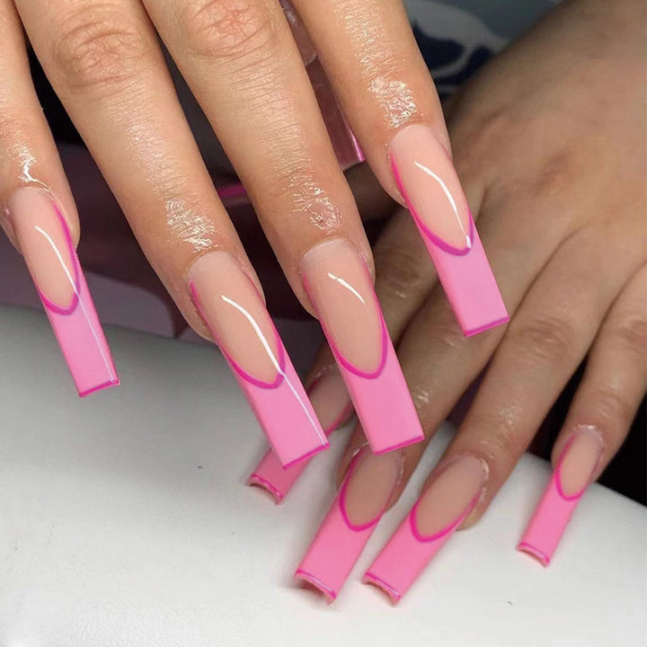 Artificial nail extensions with modern ombre design Bowlift