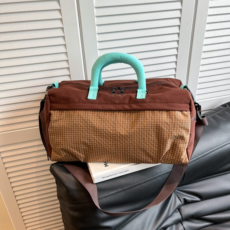 Travel bag with removable shoulder strap Bowlift