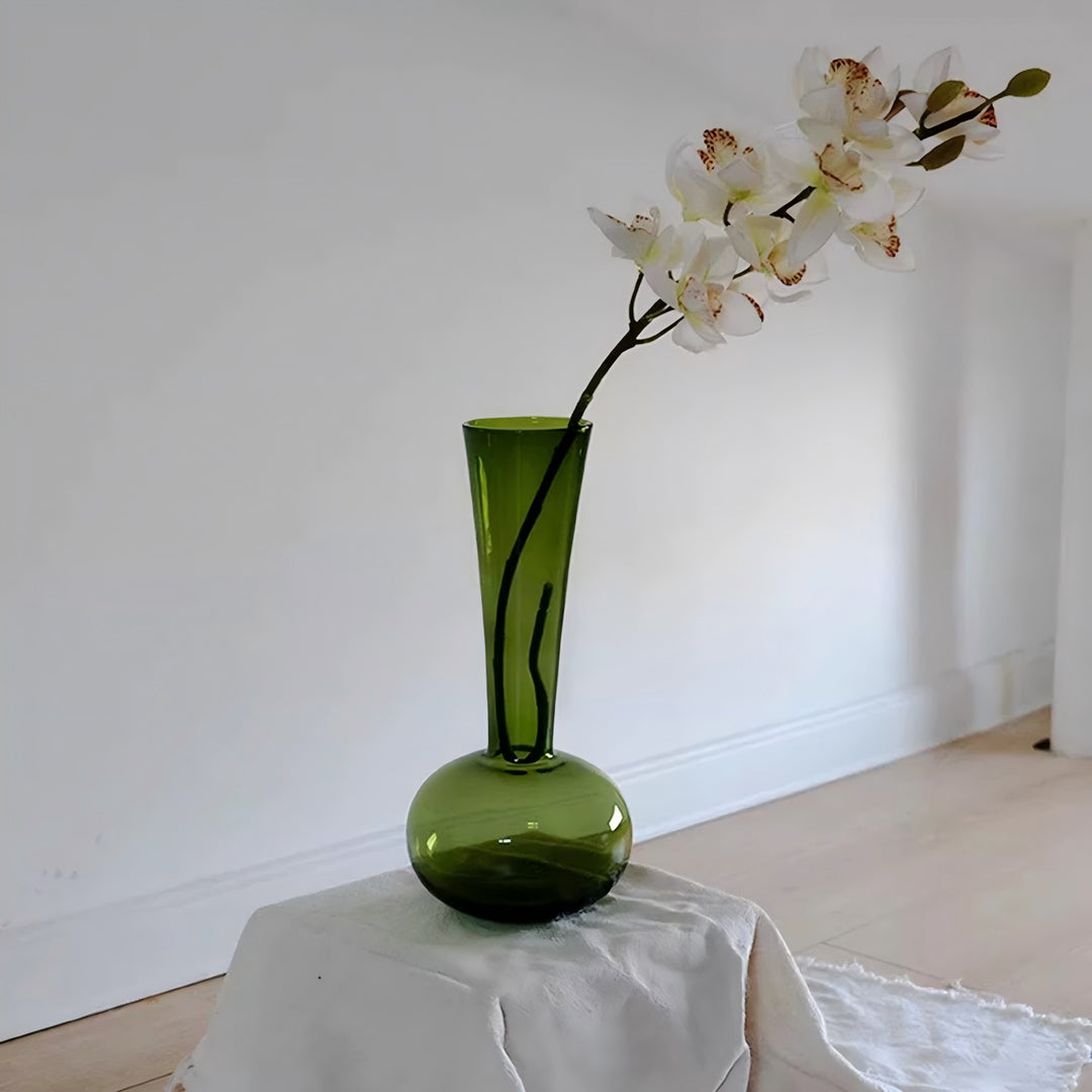 Elegant Designer Vase Bowlift