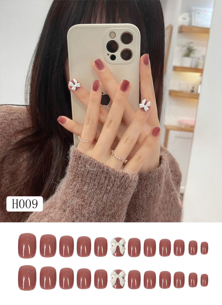Artificial nail tips with bow design Bowlift
