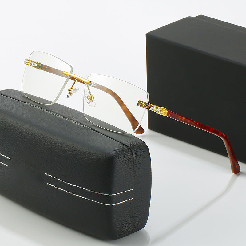 Women elegant sunglasses with stylish metal frame Bowlift