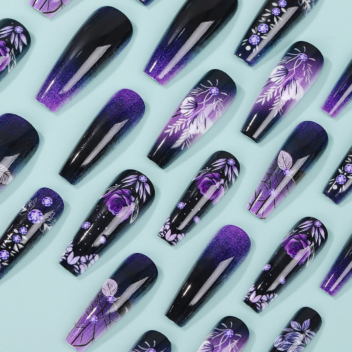 Elegant and creative art nails Bowlift