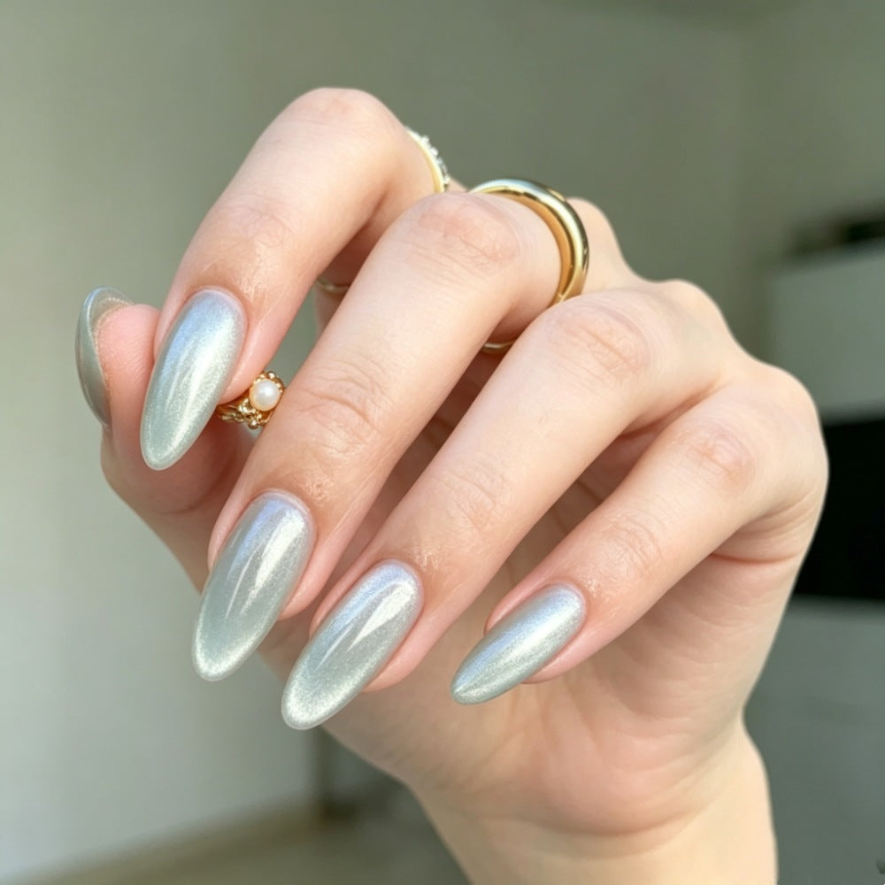 Almond-Shaped Metallic Press-On Nail Set Bowlift