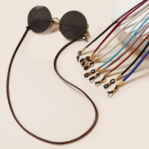 Adjustable Eyewear Retainer Bowlift