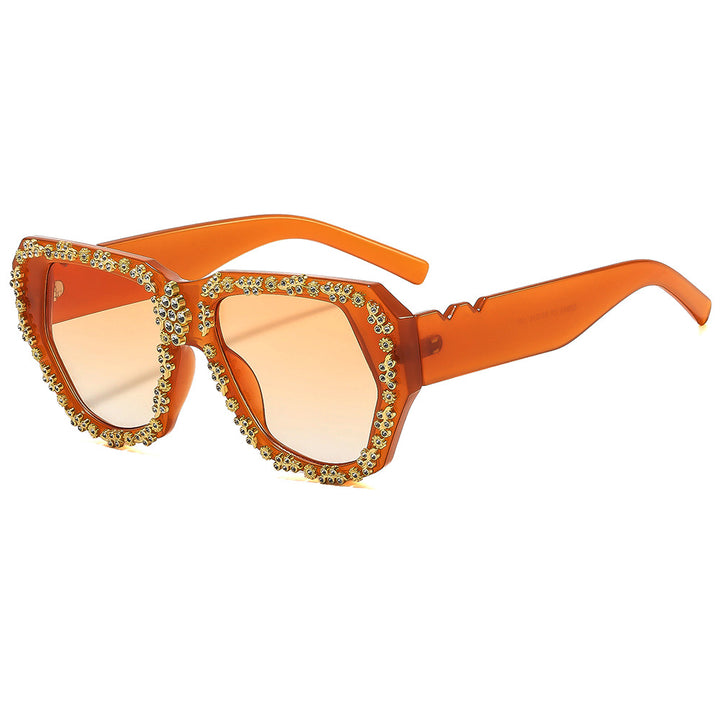 Women's fashionable sunglasses with opulent crystal frame Bowlift