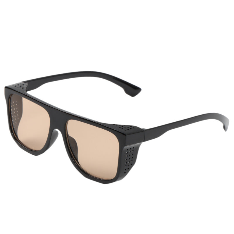 Women's fashionable oversized sunglasses with unique accent Bowlift