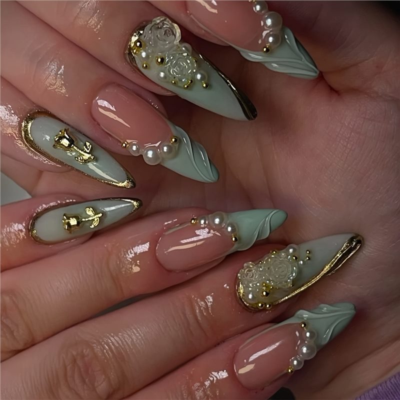 Decorative Long Stiletto Press-On Nail Art Bowlift