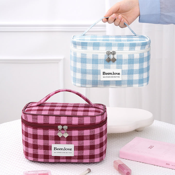 Stylish Cosmetic Storage Case Bowlift