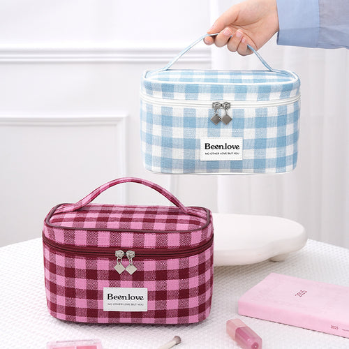Stylish Cosmetic Storage Case Bowlift