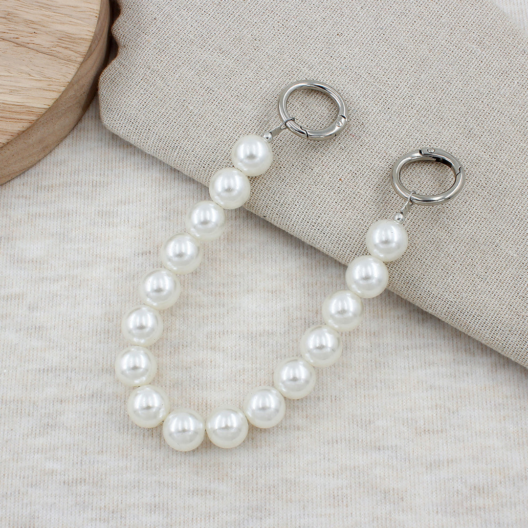 Elegant Pearl Accessory Bowlift