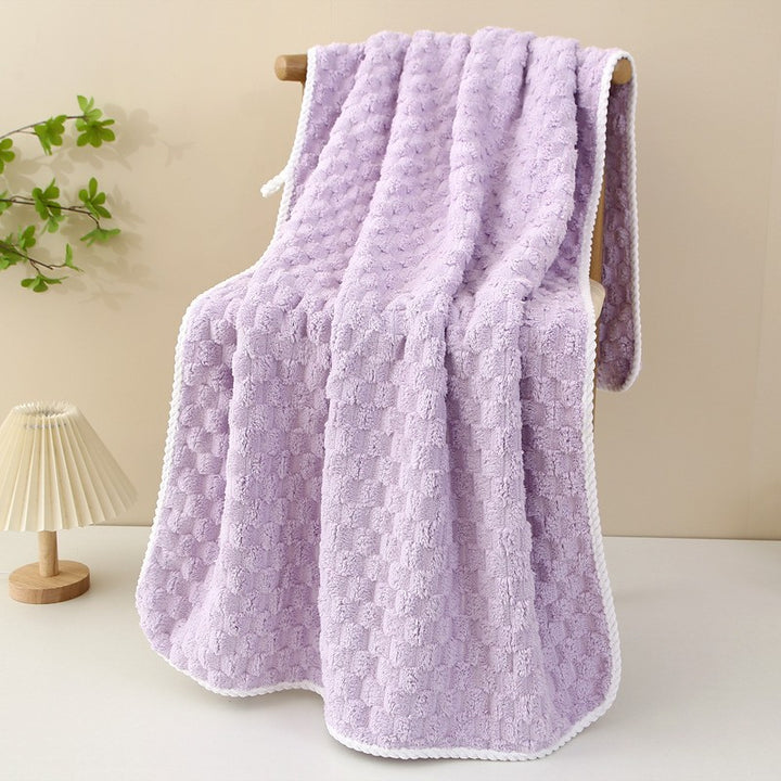 Cozy Living Blanket Made of Soft Microfiber Bowlift