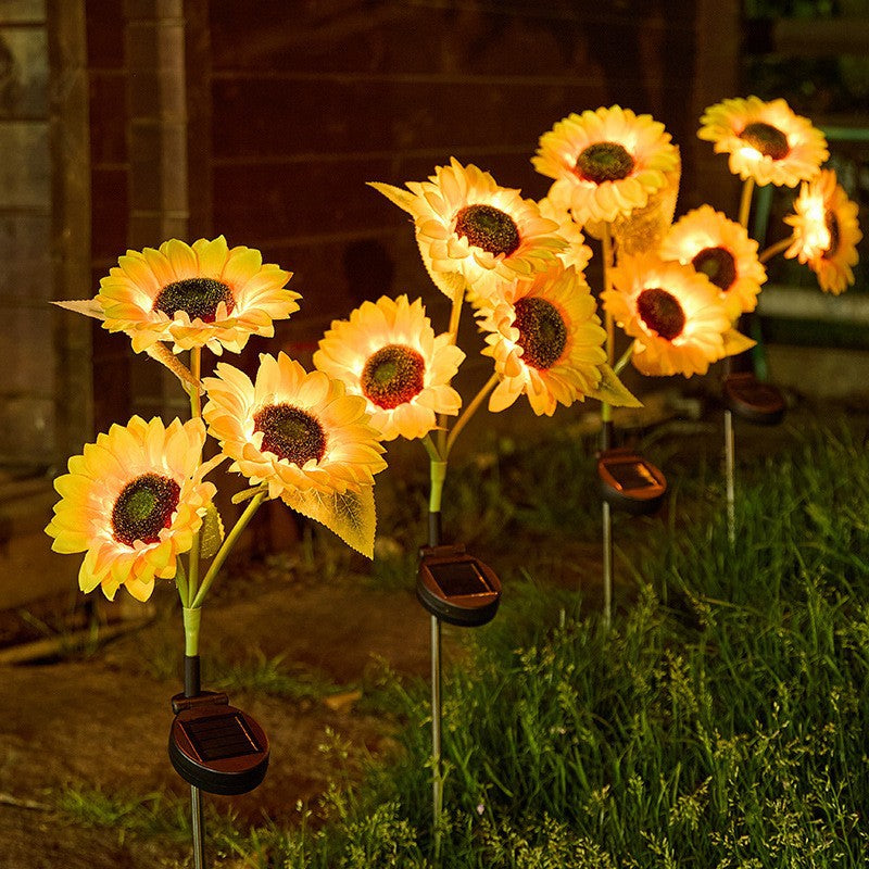 Lifelike Sunflower LED Garden Stake With Dusk-To-Dawn Sensor And Weatherproof Ground Spike Bowlift