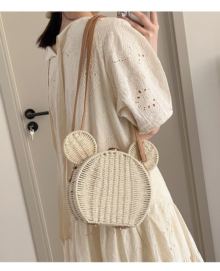 Women's shoulder bag with playful ear design Bowlift