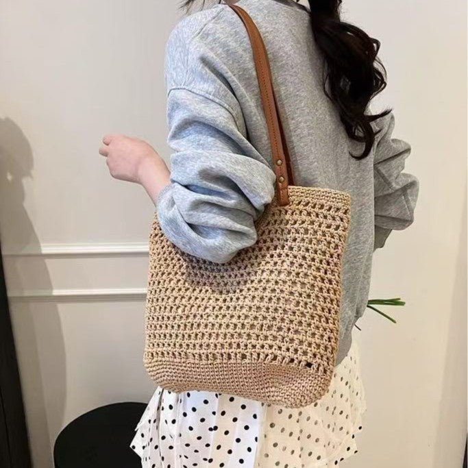 Airy Macrame Beach Bag Bowlift