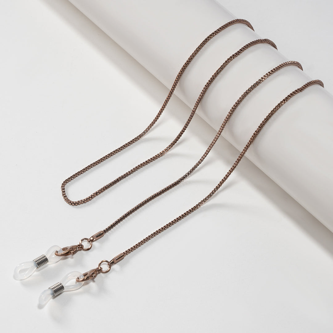 Minimalist Eyewear Chain Bowlift
