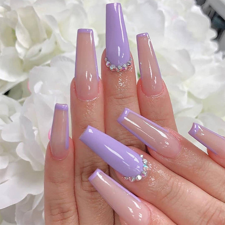 Artificial nail set with elegant and sparkling design Bowlift