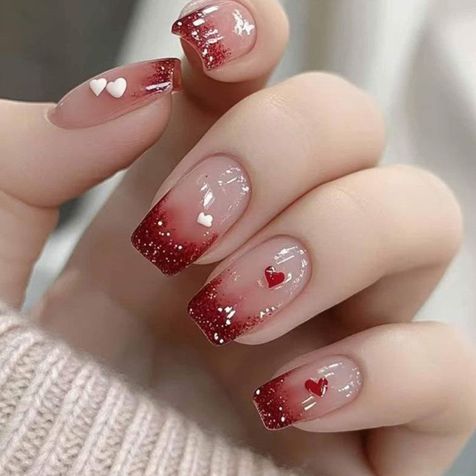 Artificial nails with Romantic Heart Design Bowlift