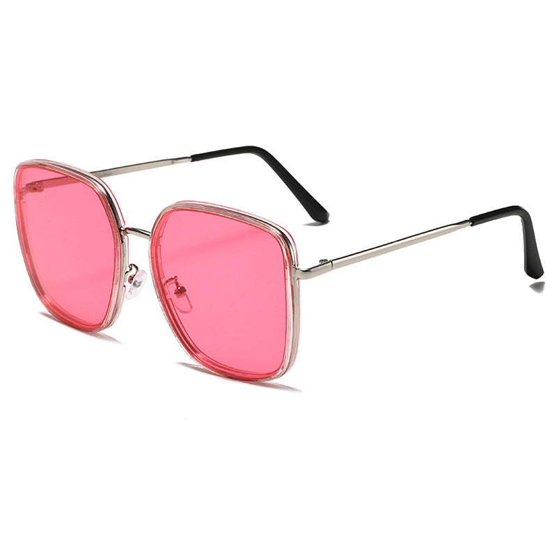 Ladies square sunglasses with luxurious metal frame and UV protection Bowlift