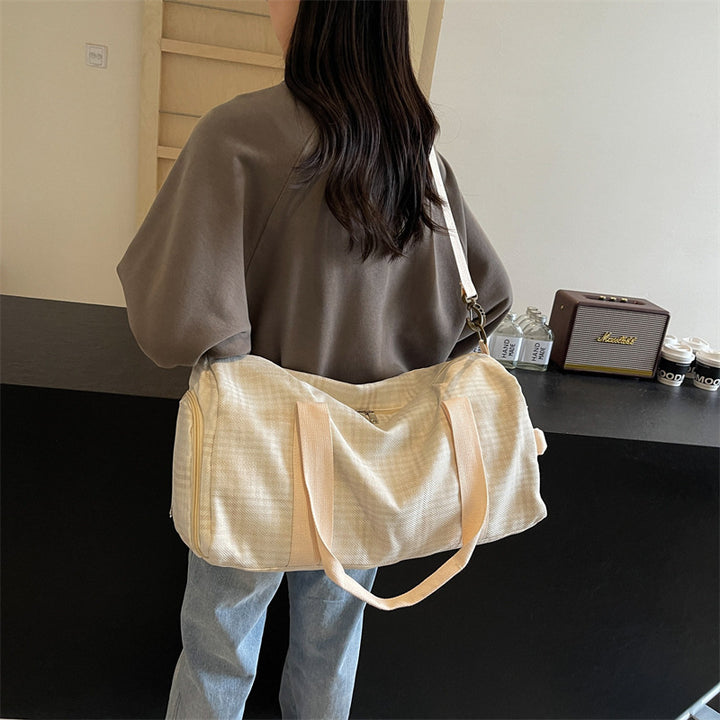 Versatile Checked Travel Duffle Bag Bowlift