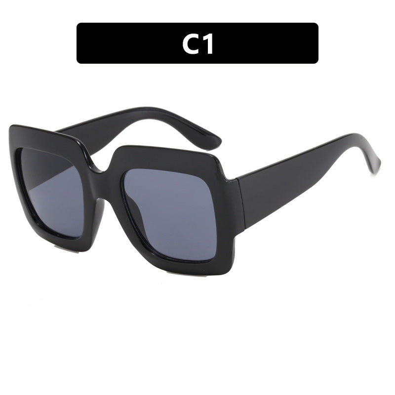 Women's oversized square sunglasses with striking tortoiseshell design Bowlift
