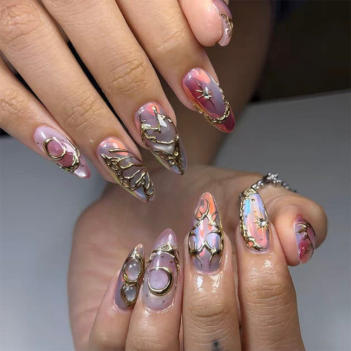Elegant and creative artificial nails with metallic accents Bowlift