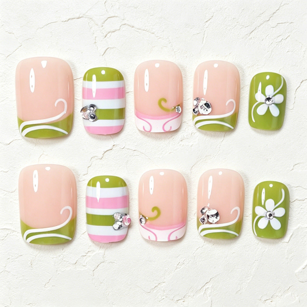 Decorative Press-On Nail Art Tips Bowlift