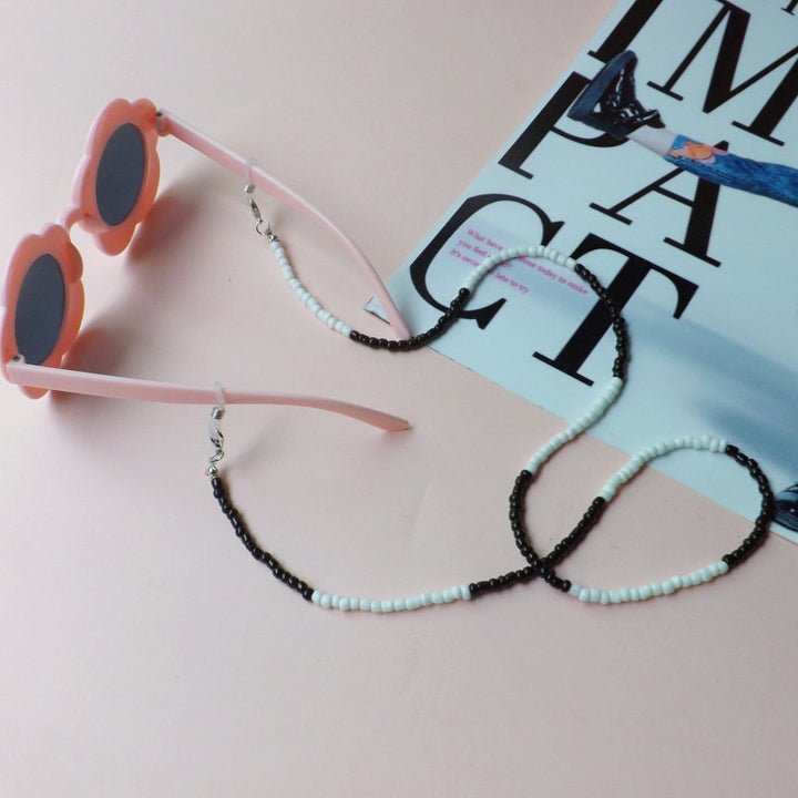Fashionable Bead Glasses Chain Bowlift