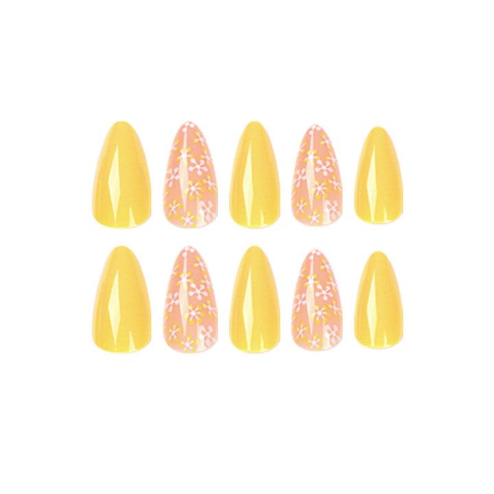 Artistic artificial nails with floral design Bowlift