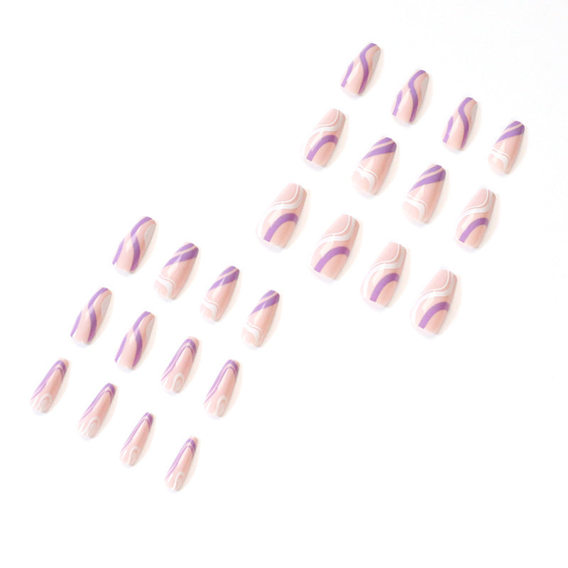 Artful artificial nails with elegant wave design Bowlift