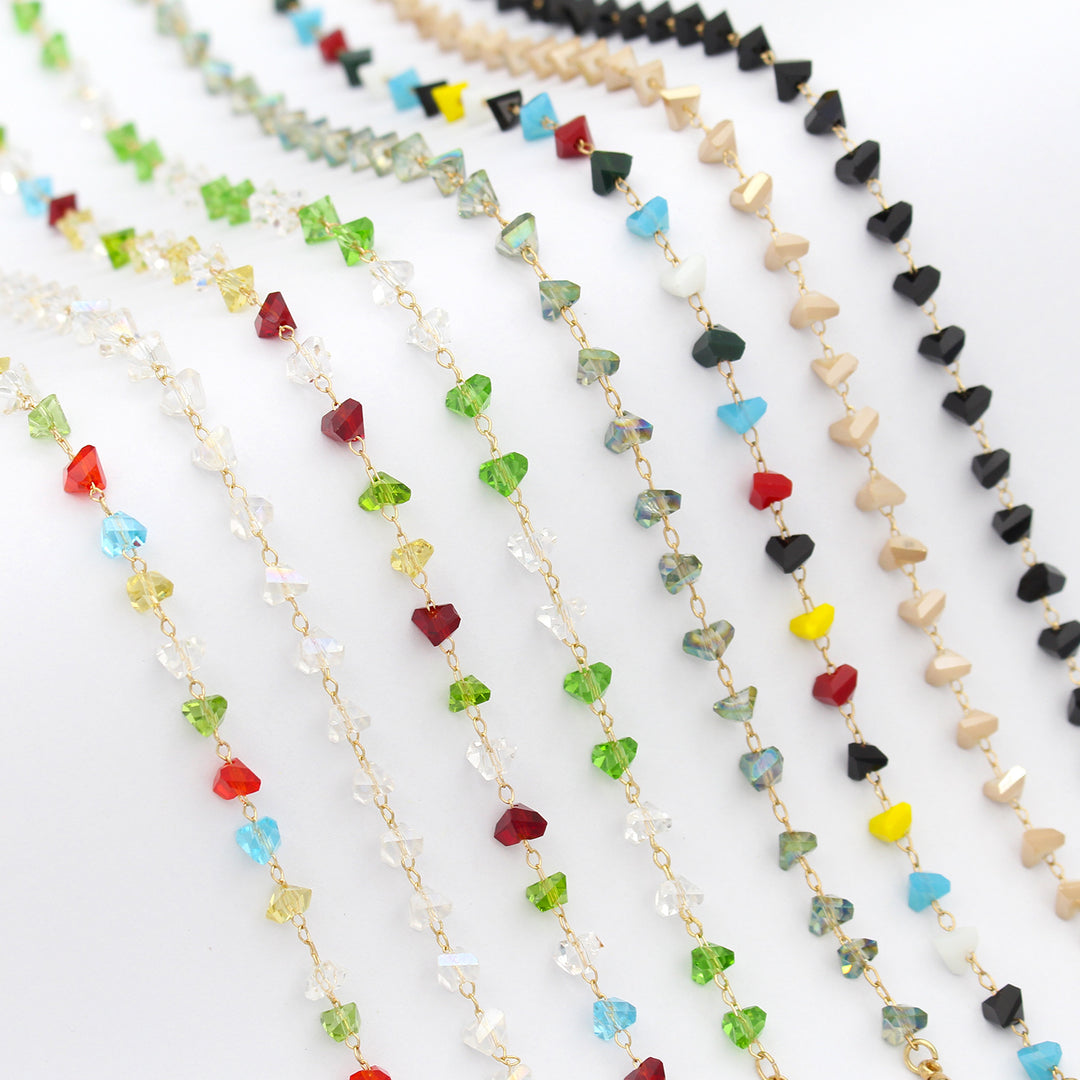 Heart Shaped Beaded Eyewear Chain Bowlift