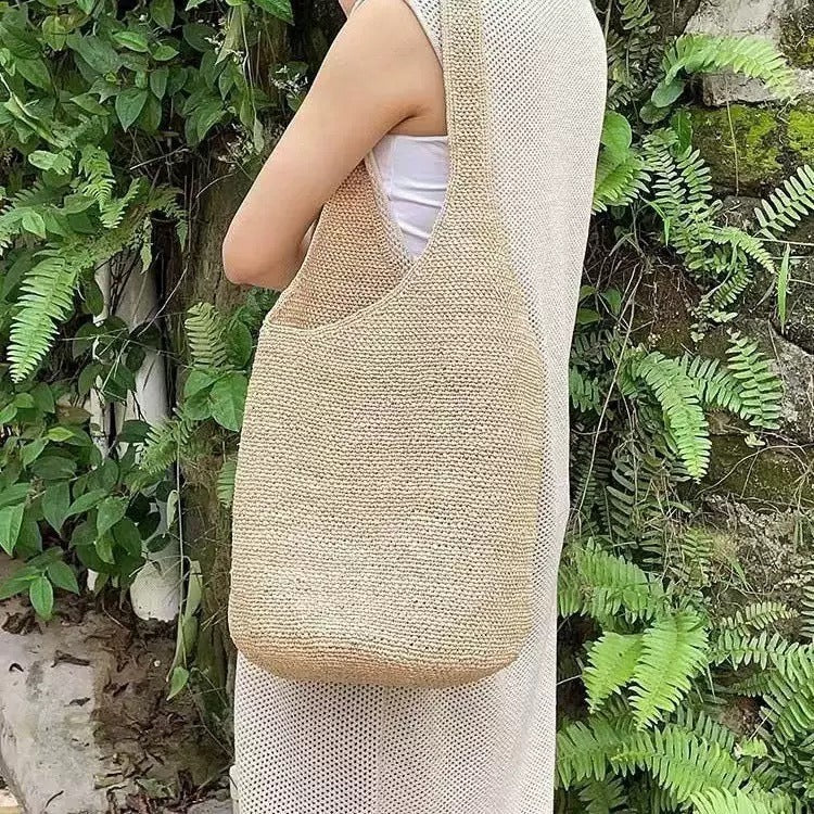 Sustainable Bast Hobo Bag Bowlift