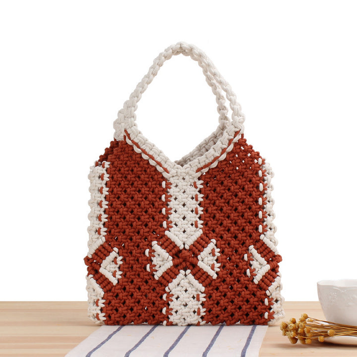 Handmade macrame bag with stylish design Bowlift
