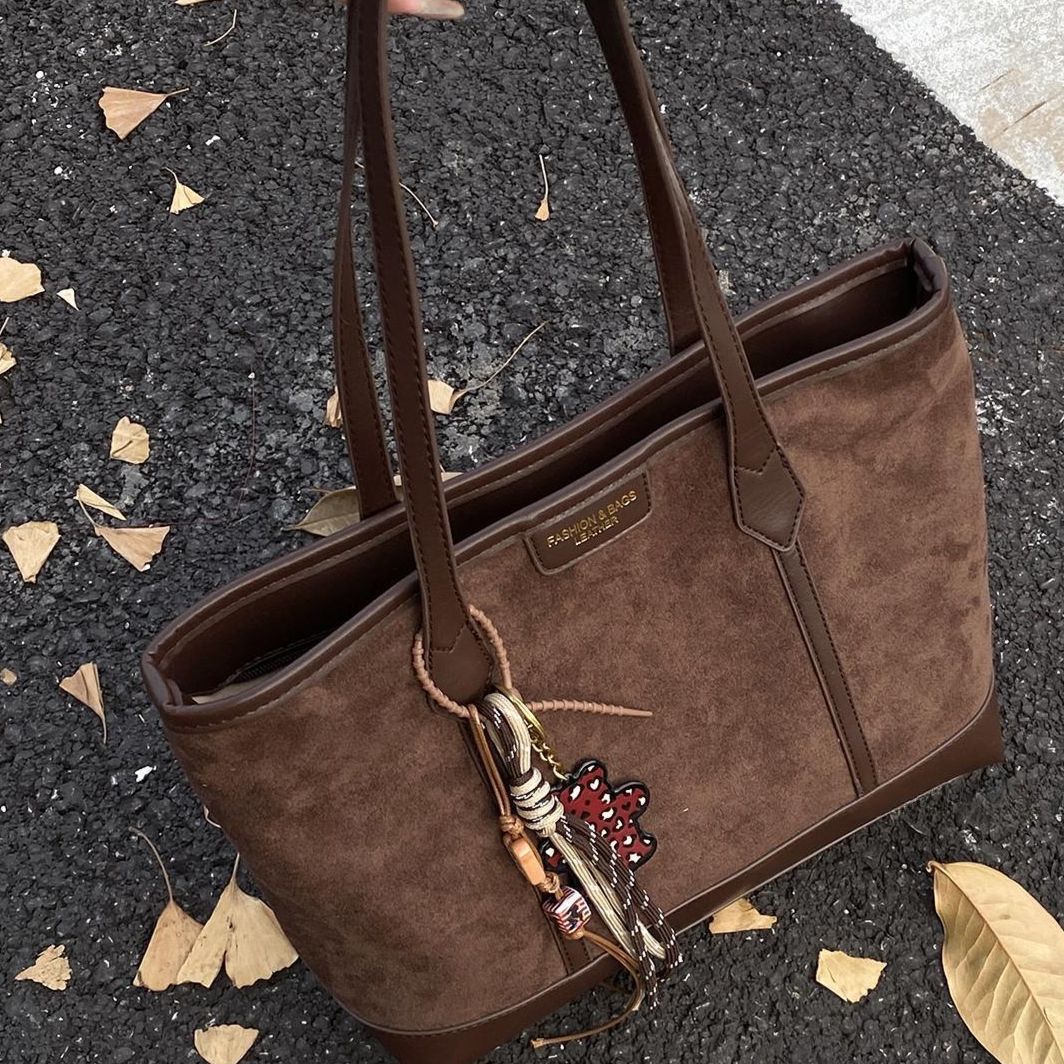 Spacious Suede Tote Bag Bowlift