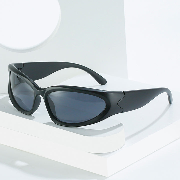 Sporty Sunglasses Bowlift