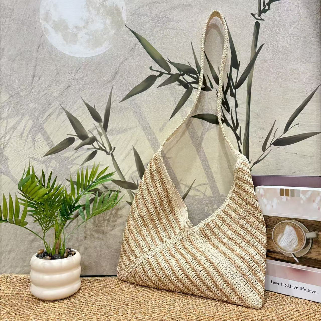 Shoulder bag made from handwoven material Bowlift