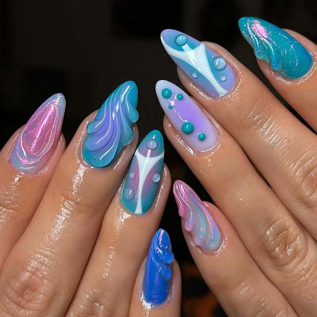 Acrylic Nail Set with Modern Aqua Designs Bowlift