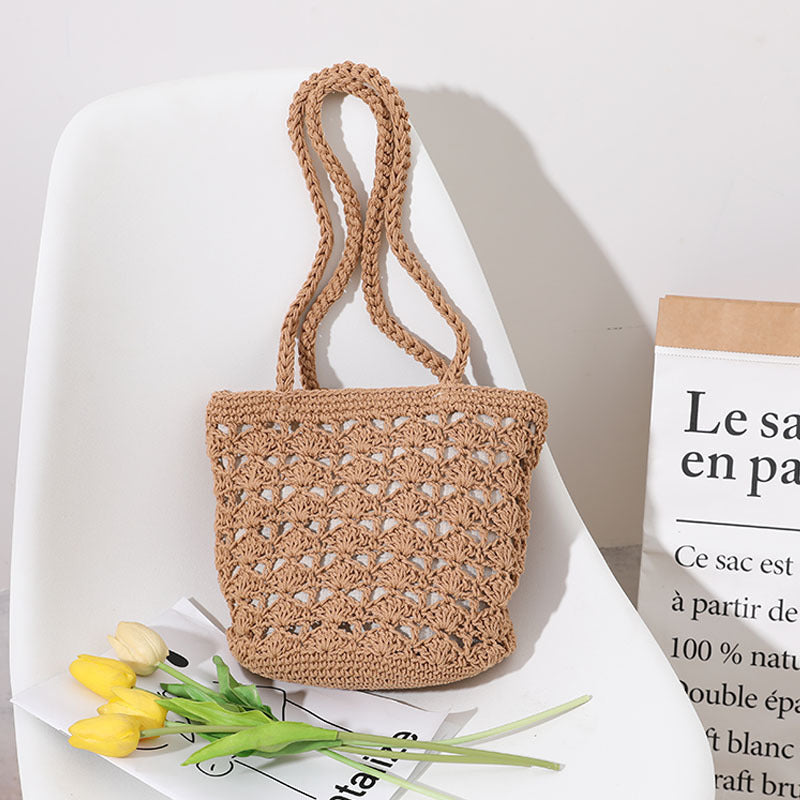 Crocheted Weekend Bag Bowlift