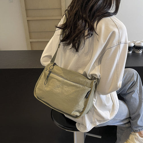 Compact Utility Sling Bag Bowlift