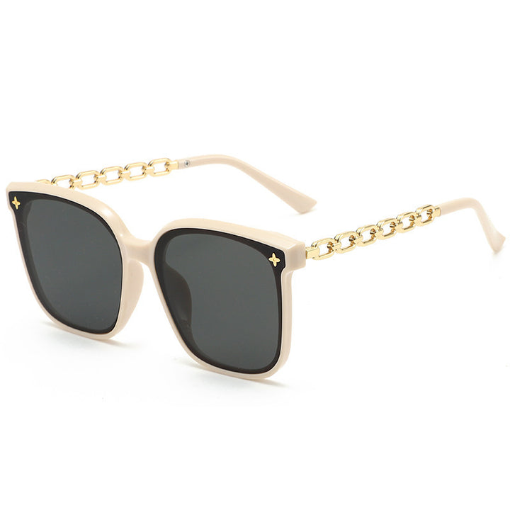 Ladies Designer Sunglasses with Elegant Chain Links Bowlift