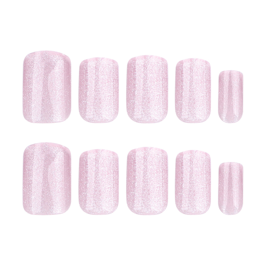 Artificial nail art with elegant shine Bowlift