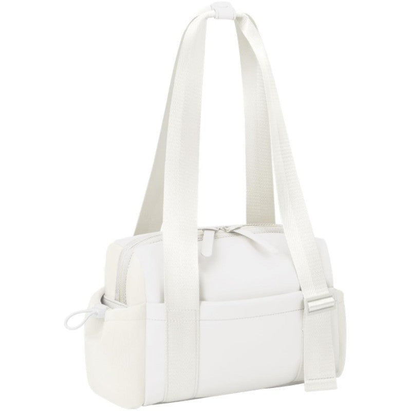 Stylish sports bag with adjustable shoulder straps Bowlift