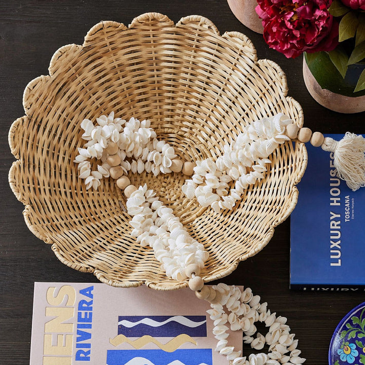 Decorative fruit basket with artistic weaving Bowlift