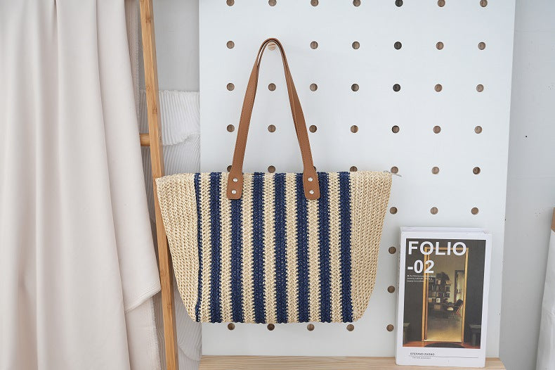 Handwoven Beach Bag Bowlift