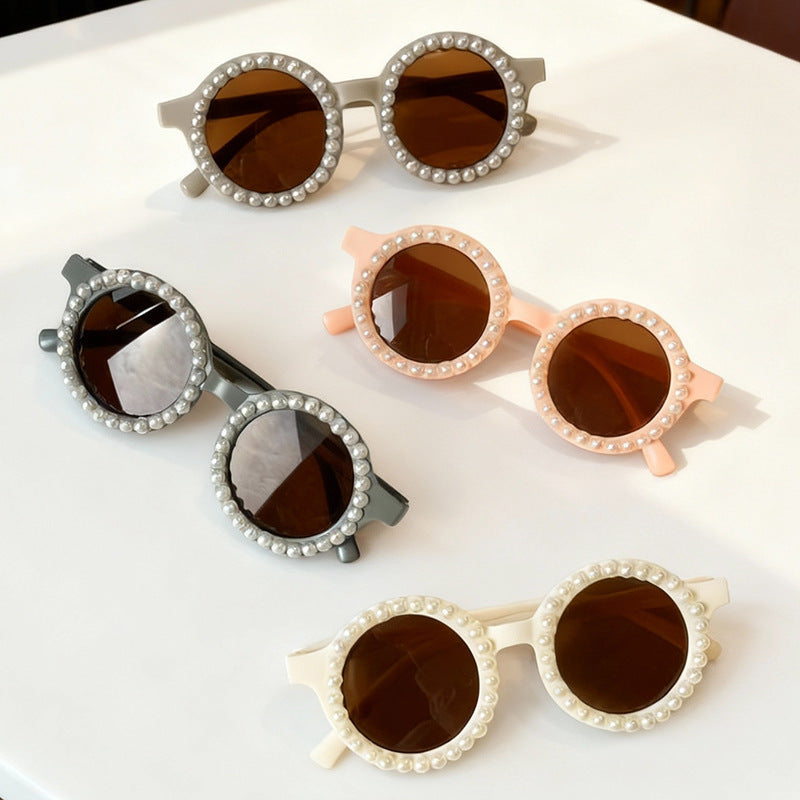 Elegant Pearl-Embellished Round Sunglasses Bowlift