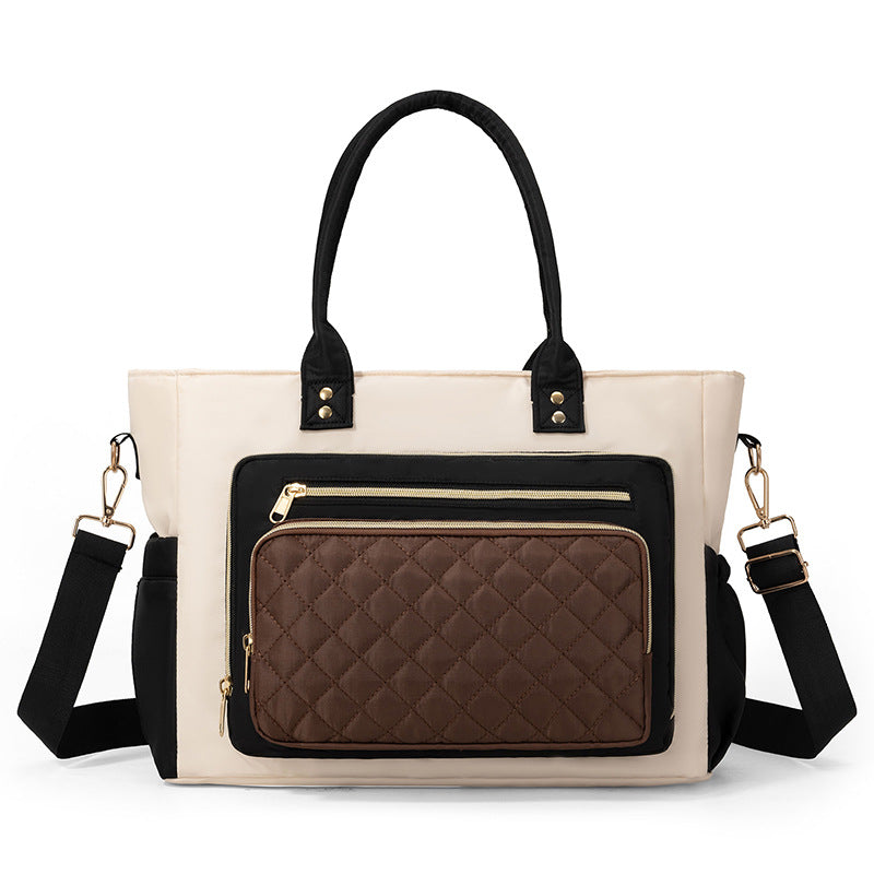 Handbag with Elegant Quilted Look Bowlift