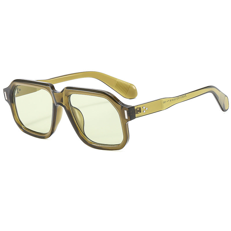 Ladies Elegant and Stylish Sunglasses in Modern Design Bowlift